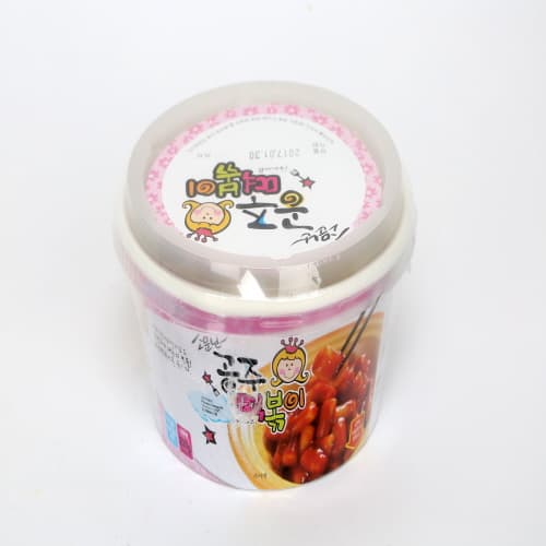 GONGJU TTEOKBOKKI_ Hot_ spicy_ rice cake_ Made in Korea_ instant_ cup ramen_ Korean popular food_ Easy and quick_ Non_alcoholic process_ halal food_ cheap and delicious